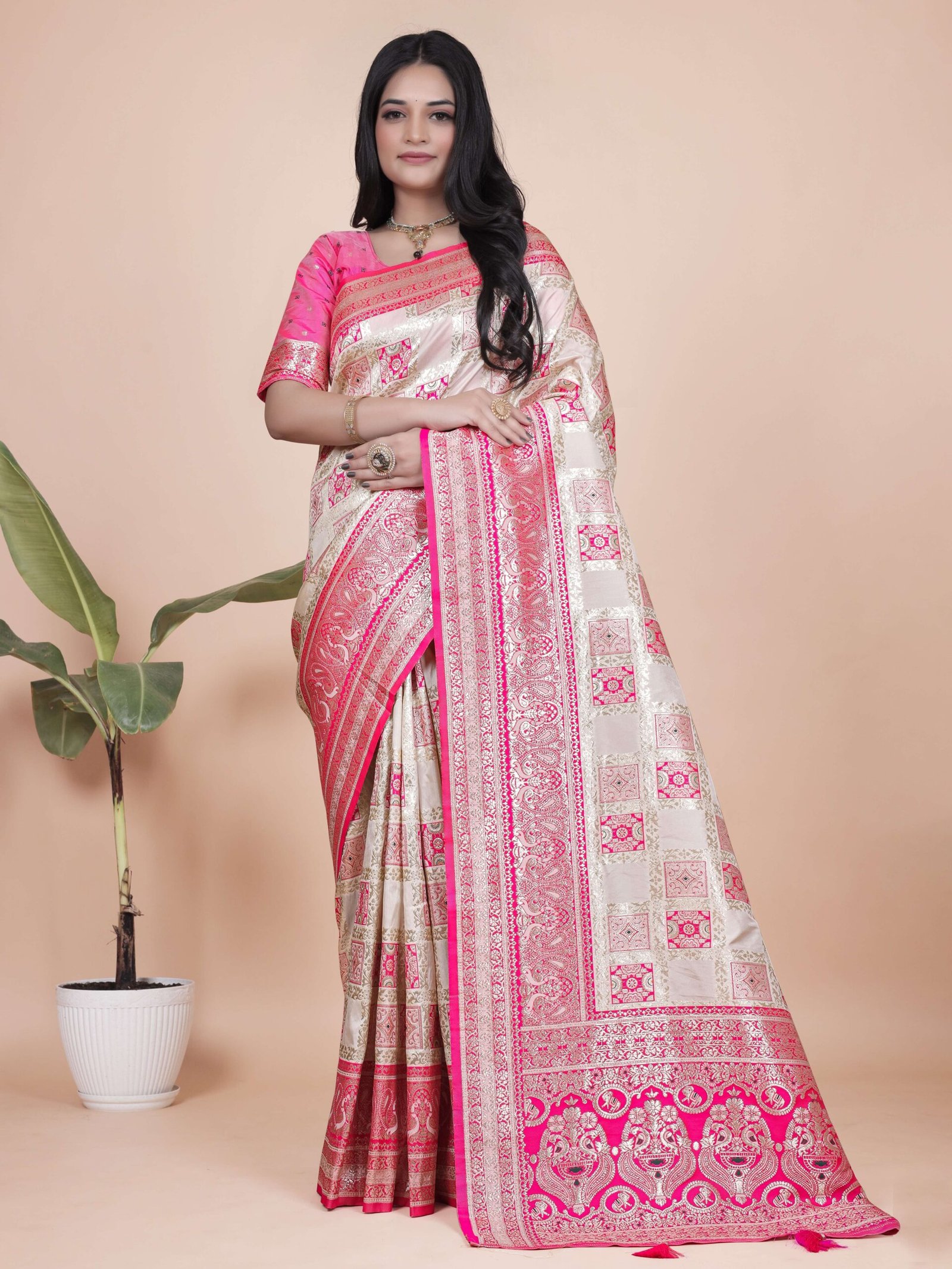 Cream & Pink Banarasi Silk Saree with Silver Zari | Wedding, Party & Traditional Wear | Elegant Banarasi Saree with Contrast Pallu - Image 6